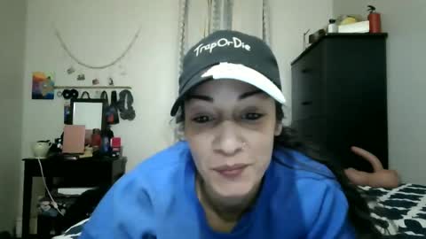 Lit en Cama online show from 01.12.25