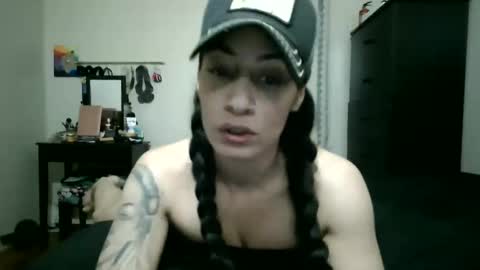 Lit en Cama online show from 09.23.25