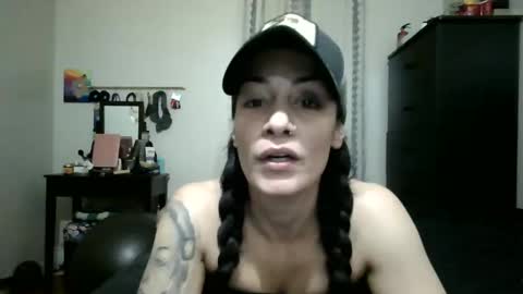 Lit en Cama online show from 10.21.25