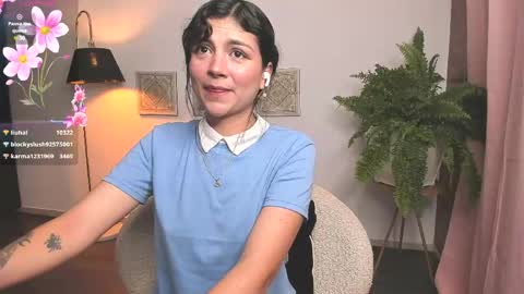  Holly  online show from 04.21.26