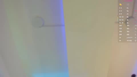 Holly online show from 04.08.26