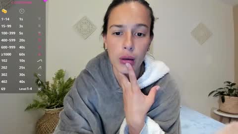 ohanna_ online show from 01.11.25