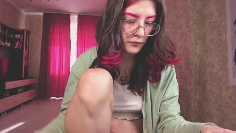 Snapshot of ohmygoddestkimmy chatting on 02.13.25 Kmmy online show from 02.13.25