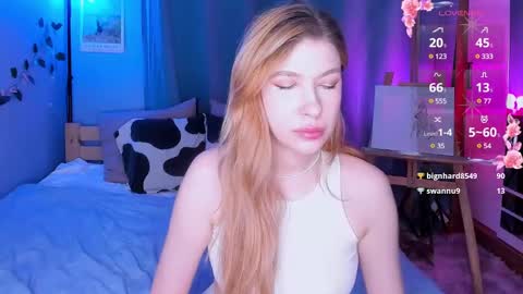 Snapshot of ohmymiami_ chatting on 12.22.24 Light online show from 12.22.24