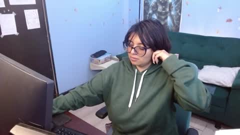 Snapshot of ohmysqueak chatting on 07.14.26 ohmysqueak online show from 07.14.26