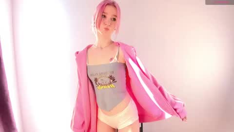 Emi and Ohpi online show from 04.11.26