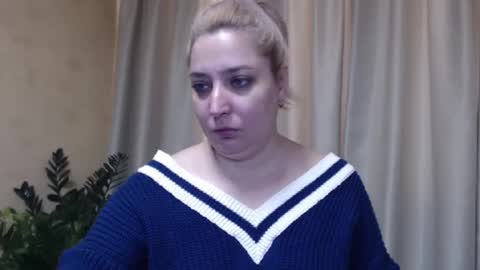 Snapshot of ohsweetiren chatting on 02.02.25 Iren online show from 02.02.25