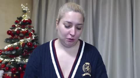 Snapshot of ohsweetiren chatting on 01.09.26 Iren online show from 01.09.26