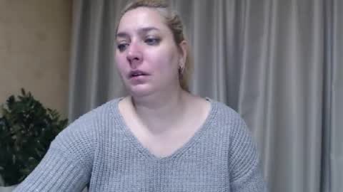 Snapshot of ohsweetiren chatting on 02.10.26 Iren online show from 02.10.26