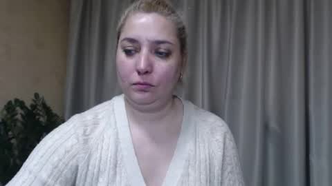 Snapshot of ohsweetiren chatting on 02.27.26 Iren online show from 02.27.26