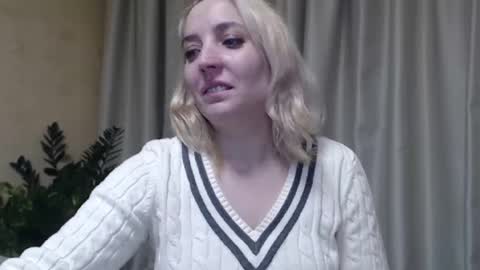 Mari online show from 01.23.25