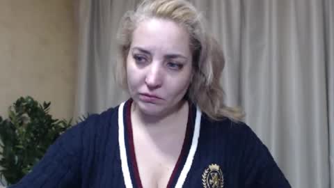 Mari online show from 01.15.26