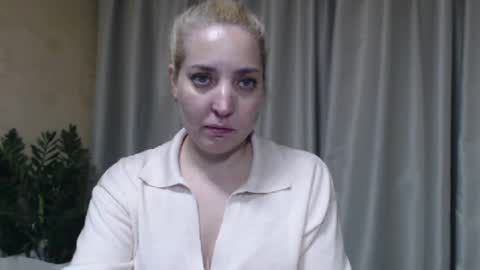 Mari online show from 04.19.26