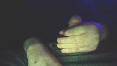 oi8uu8me online show from 04.18.26