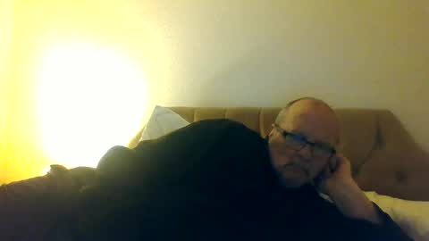 Snapshot of old_fkrr_ chatting on 06.19.26 old_fkrr_ online show from 06.19.26
