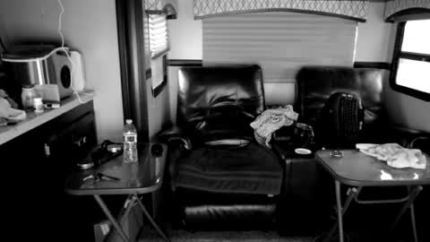 Snapshot of oldskoolll chatting on 09.16.25 oldskoolll online show from 09.16.25