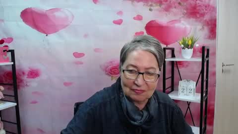 Snapshot of olgaluck chatting on 04.22.26 OlgaLuck online show from 04.22.26