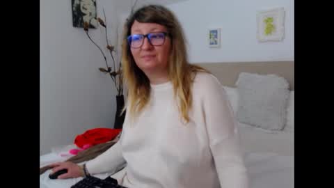 Olga Pavlova online show from 04.22.26