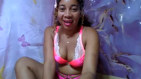 olinaa online show from 06.06.26