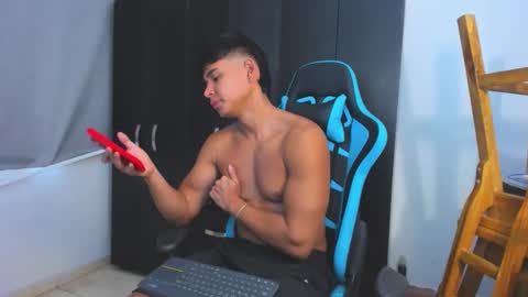 Oliver bray online show from 11.26.25