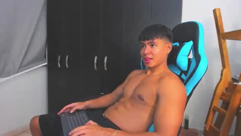 Oliver bray online show from 12.02.25