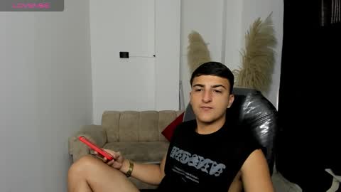 OLIVER online show from 02.25.26