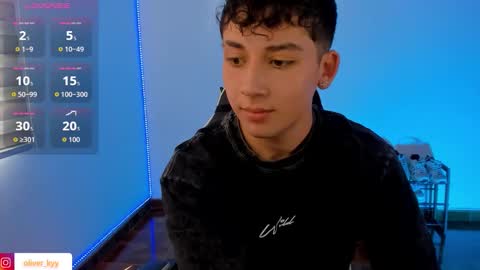 oliveeer online show from 09.20.25