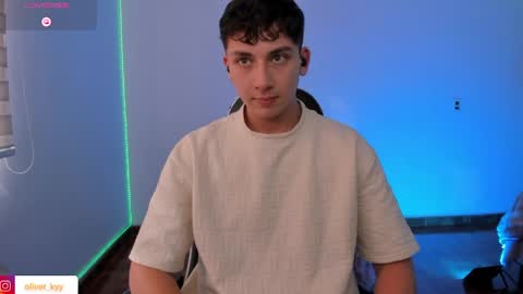 Snapshot of oliver_kyy chatting on 06.02.26 oliveeer online show from 06.02.26