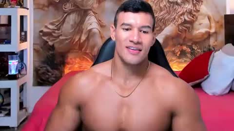 Snapshot of oliver_tommy chatting on 10.03.25 oliver_tommy online show from 10.03.25