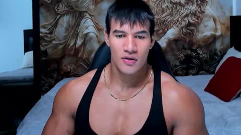 Snapshot of oliver_tommy chatting on 11.16.25 oliver_tommy online show from 11.16.25