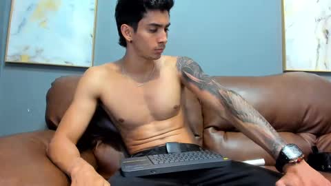 Oliver bennet online show from 12.10.24