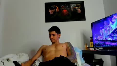 Oliver bennet online show from 10.10.25