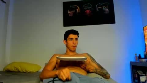 Oliver bennet online show from 10.22.25