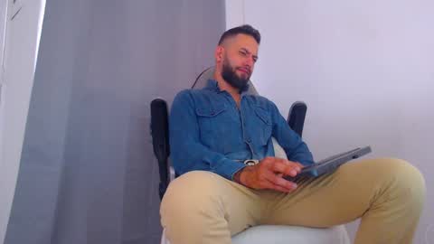 oliver online show from 02.17.25