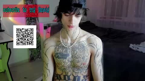 Snapshot of oliverrgroove chatting on 03.09.25 oliverrgroove online show from 03.09.25