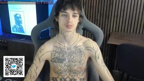 Snapshot of oliverrgroove chatting on 02.05.26 oliverrgroove online show from 02.05.26