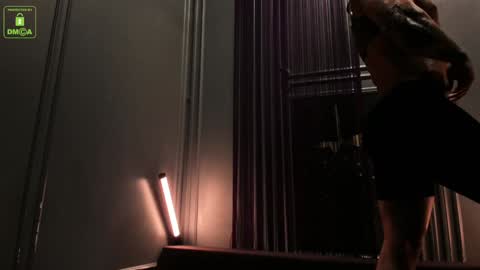 Snapshot of oliversport chatting on 12.17.24 OliverSport online show from 12.17.24