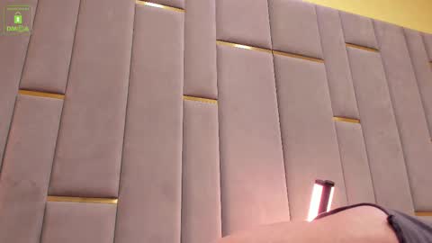 Snapshot of oliversport chatting on 02.28.25 OliverSport online show from 02.28.25