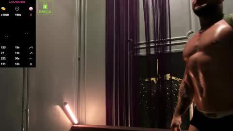 Snapshot of oliversport chatting on 09.16.25 OliverSport online show from 09.16.25