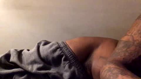 olivertwist1273 online show from 12.29.24