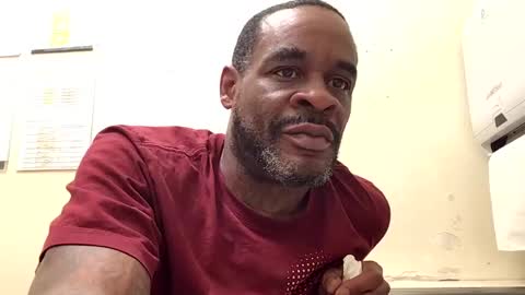 olivertwist1273 online show from 02.18.25