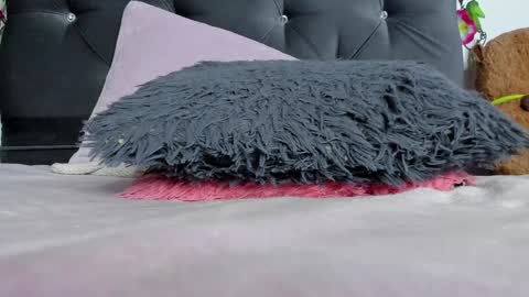 ..................................... 500 am- 1200 pm GMT-5 online show from 01.26.25