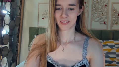 Olivia online show from 01.14.25