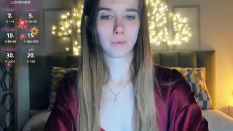 Olivia online show from 04.14.26