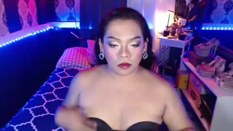 OLIVIA online show from 07.02.26