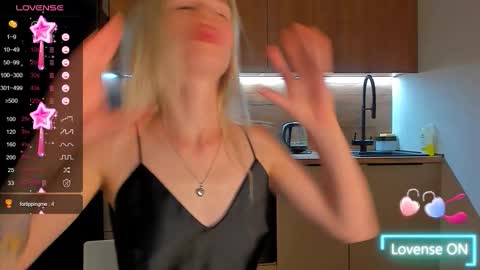 Olivia 3 online show from 09.08.25