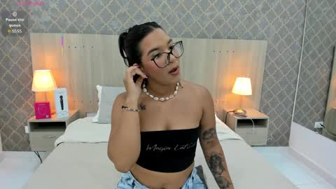 Olivia online show from 04.07.26