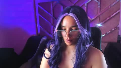 Snapshot of olivia_fox69 chatting on 03.04.25 OLIVIA online show from 03.04.25