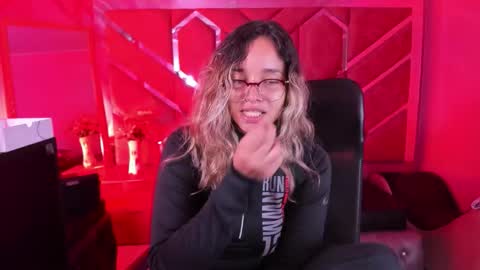  OLIVIA  online show from 02.10.26