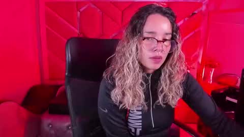  OLIVIA  online show from 02.11.26